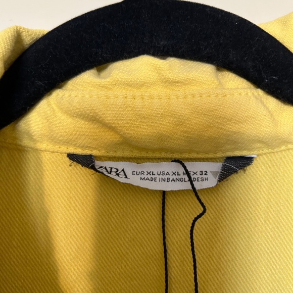 Yellow Cropped Jacket - Picture 2 of 2